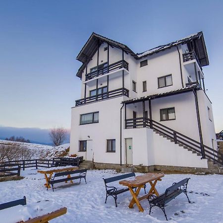 Vila Luca-Hotel Ширня Экстерьер фото