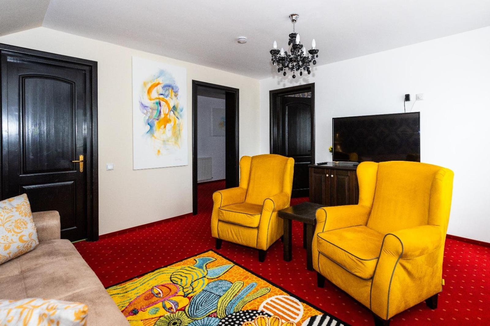 Vila Luca-Hotel Ширня Экстерьер фото